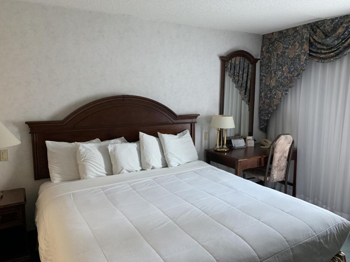 Rodeway Inn Fallsview Niagara Falls Eksteriør billede